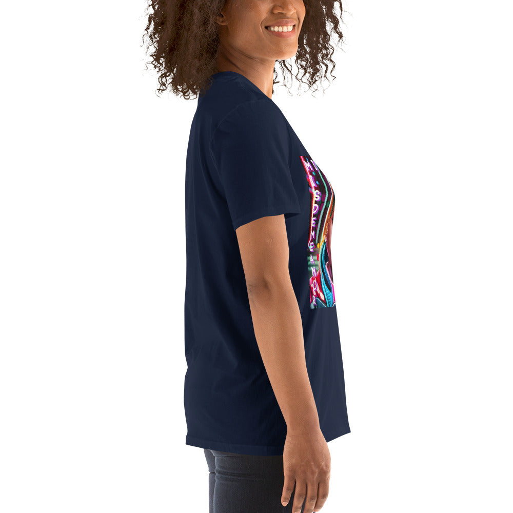 Missy Misdemeanor (Bildstörung, gewollt) Kurzärmeliges Unisex-T-Shirt