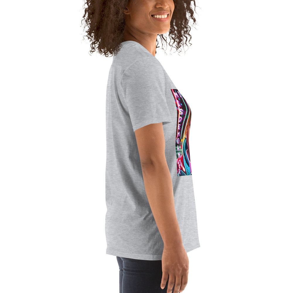 Missy Misdemeanor (Bildstörung, gewollt) Kurzärmeliges Unisex-T-Shirt